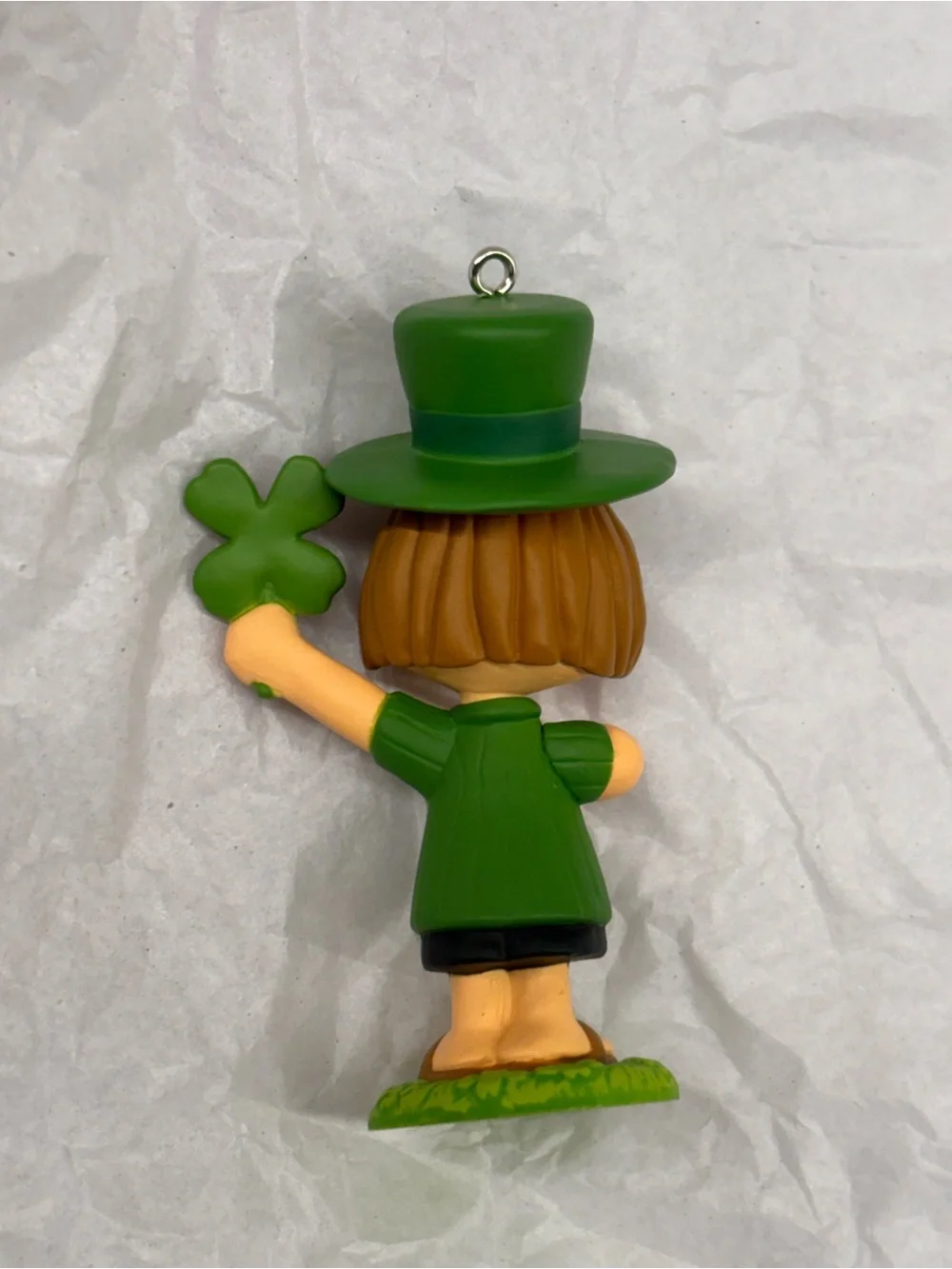 Hallmark Keepsake Peanuts St Pattys Day Happiness Ornament Christmas 2014